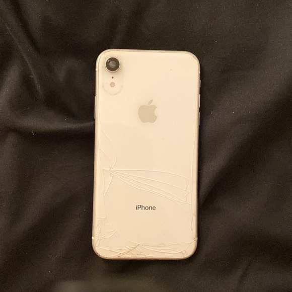 iPhone xr cracked on the back but works perfect. Carrier is AT&T.